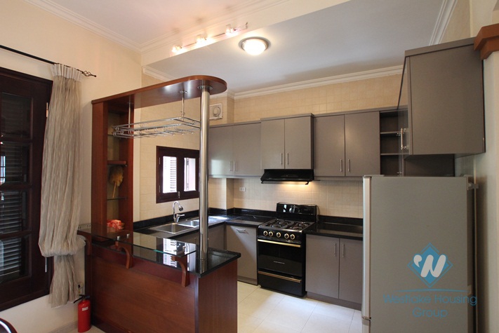 House for rent with 4 bedrooms and 4 bathrooms in Westlake, Tay Ho District, Ha Noi